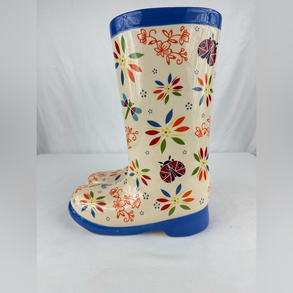NIB Temp-tations by Tara Stoneware Garden Planter Boots in Garden Party - Picture 2 of 6